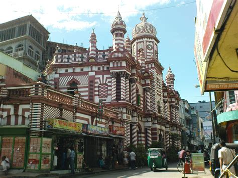 File:Beautiful Landmark Muslim Mosque in Colombo, Sri Lanka.JPG