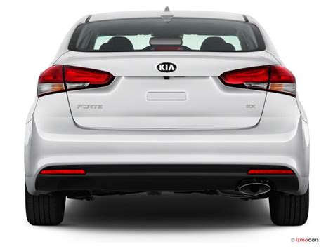 2017 Kia Forte Pictures: | U.S. News