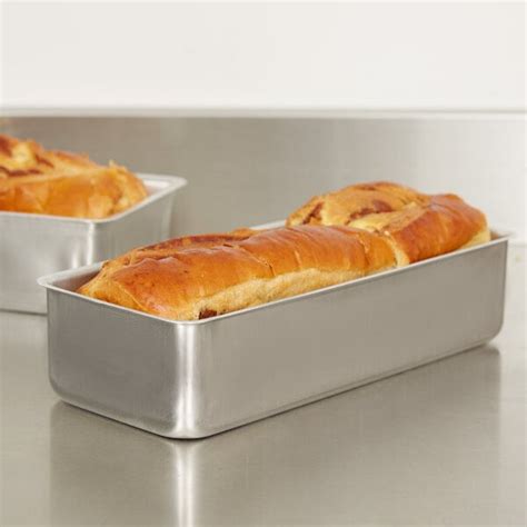 Vollrath 2773L Wear-Ever 3 lb. Seamless Aluminum Bread Loaf Pan - 11 1/ ...