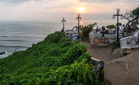 Love Park at Miraflores beach Lima - Peru