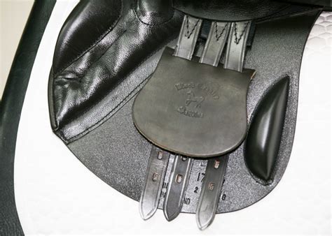 Black Country Quantum Jump Saddle – Equestrian Imports