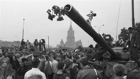 On This Day in 1991 a Coup Was Attempted in Moscow - The Moscow Times