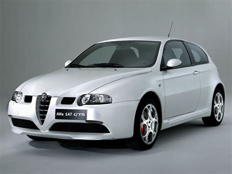 ALFA ROMEO 147 GTA Specs & Photos - 2003, 2004, 2005 - autoevolution