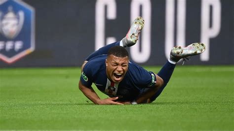 Mbappe forced out of Coupe de France final after horror tackle as ...