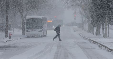 After balmy respite, Wisconsin sees return of winter