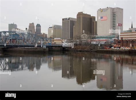 Newark NJ skyline viewed from the southeast Stock Photo - Alamy