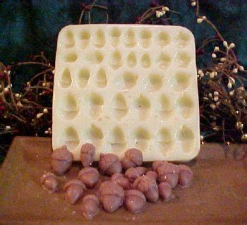 Mini Acorn Embeds 33 Cavity Silicone Mold 927 – Van Yulay