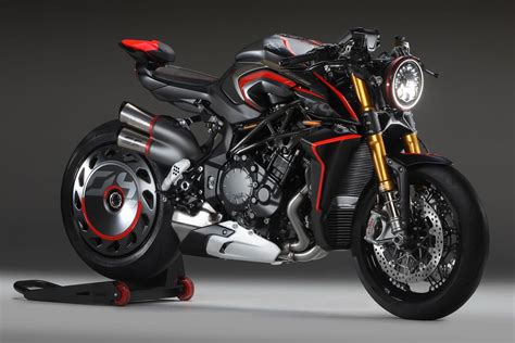 2020 MV Agusta Rush 1000 First Look: Brutale in Beast Mode (Fast Facts)