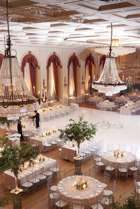 Wedding Reception Seating | How to Seat Guests for a Lively Celebration