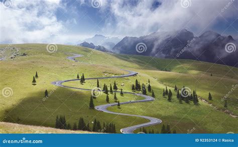 Beautiful Curved Road Towards the Mountain Peaks Stock Photo - Image of nature, cloud: 92353124