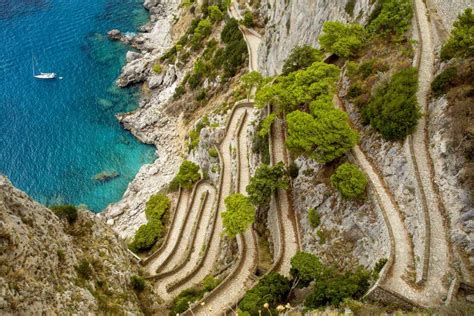 Via Krupp on the island of Capri, Italy | Insight Guides Blog