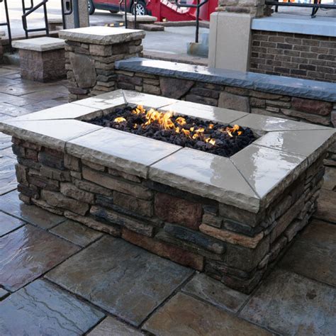 FSP Custom Rectangular Built-In Fire Pit - Fireplace Stone & Patio