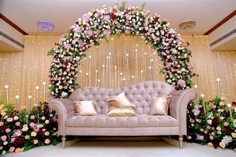 Top 11+ Simple Wedding Stage Decoration Ideas in 2023