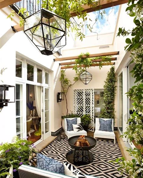 How To Design A Killer Courtyard | California Home + Design