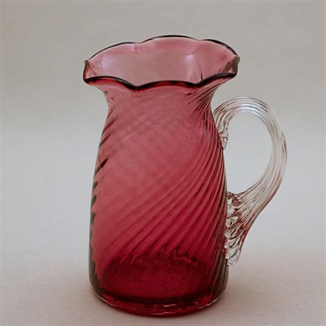 PILGRIM CRANBERRY GLASS Ruffled Rim Pitcher with Optic Swirl – The Townhouse Antiques and Vintage