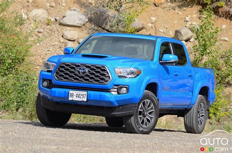 2020 Toyota Tacoma TRD Sport Review | Car Reviews | Auto123