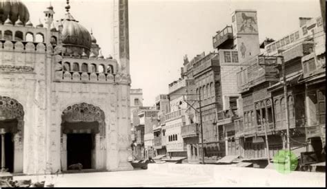 Sunehri Masjid - Lahore History