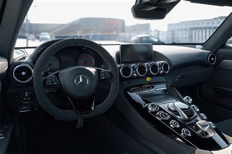 Mercedes-Benz AMG GT R | CGI INTERIOR :: Behance