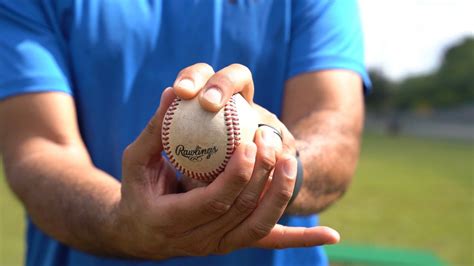 How To Grip & Throw A Fastball (4 Seam & 2 Seam) with NY Mets Pitching ...