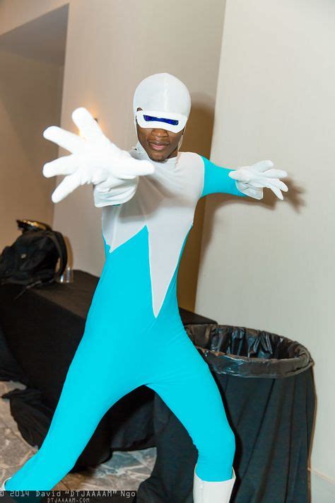 Lucious Best (aka Frozone from the Incredibles) | Dragon Con 2014 - Sunday #DTJAAAAM | Cosplay ...