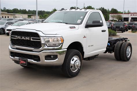 New 2019 Ram 3500 Chassis Cab Tradesman Chassis Cab in Longview #9D1463 | Peters Chevrolet Buick ...