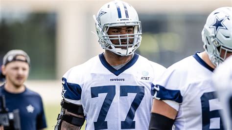 Tyron Smith Expected to Start at Left Tackle Again