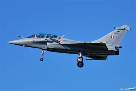 Indian Air Force Receives First Rafale Fighter Jet In France; To Arrive In India In May 2020 ...