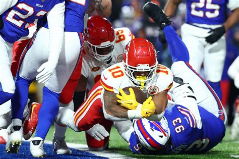 Chiefs vs. Bills highlights: How KC held on to earn trip to another AFC ...