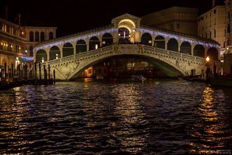 Rialto bridge by night Foto & Bild | architektur, europe, italy, vatican city, s marino Bilder ...