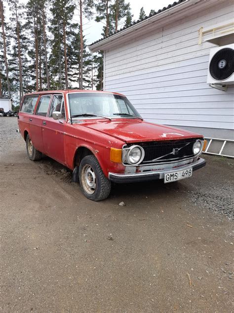 Volvo 145 (1973) - Garaget