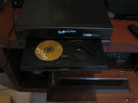 Vintage Technics 5 disc SL-PD887 CD player Photo #1460615 - Canuck ...