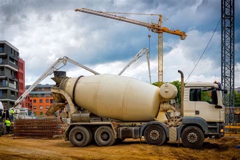 What is ready mix concrete and its advantages and disadvantages?