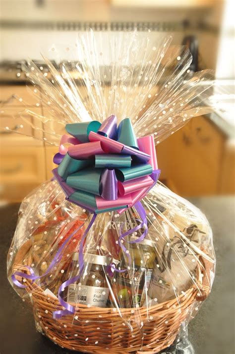 Hampers & gift baskets - create your own luxury baskets with our step ...