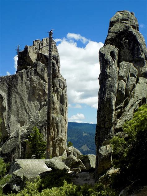 Castle Crags State Park - Lonely Hiker