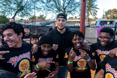 Phoenix Suns: Devin Booker, 2K team for court dedication at Chicanos ...