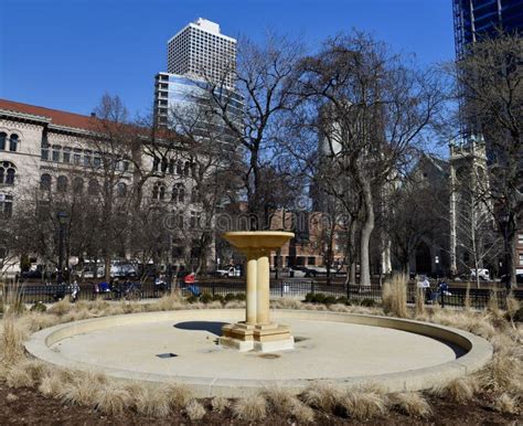 The Washington Square Park Fountain Editorial Photography - Image of winter, september: 86848467