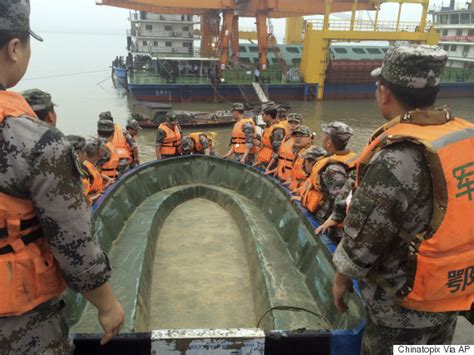 Hundreds Feared Dead After Cruise Ship Sinks In China's Yangtze River - NOEMA