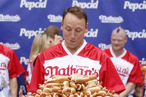 Joey Chestnut wins record 16th Nathan’s hot dog eating contest after weather delay - UPI.com