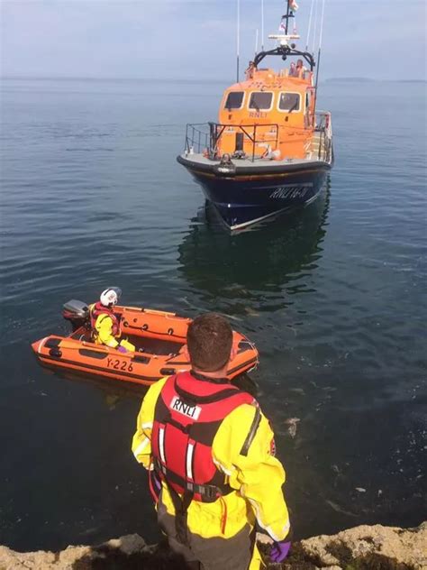 Man with head and spinal injuries near Moelfre airlifted to hospital - North Wales Live