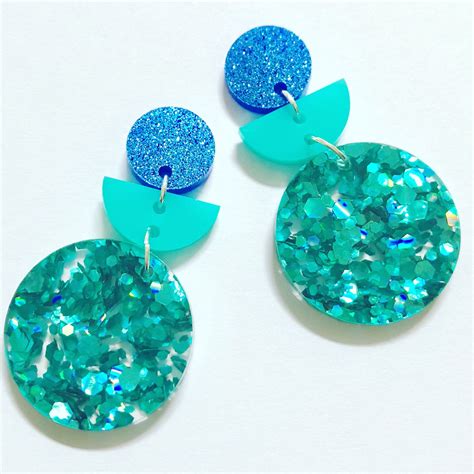 Aaliyah Earrings || Seaside | Polymer clay flower jewelry, Resin jewelry, Resin jewelry diy