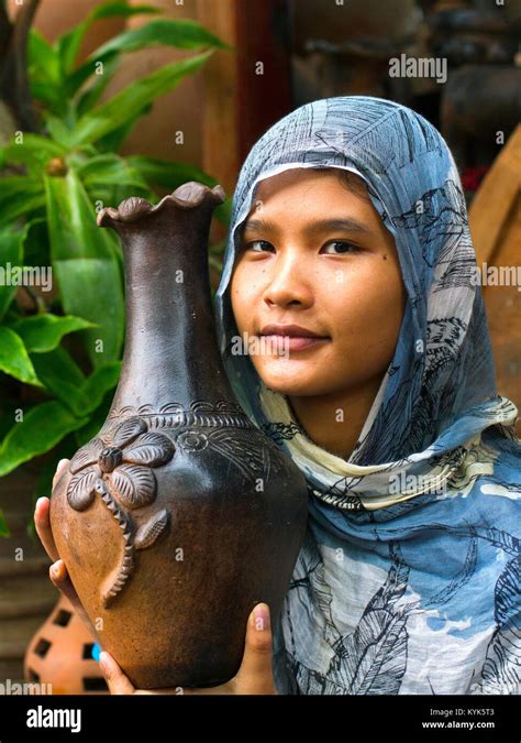 Cham village people hi-res stock photography and images - Alamy