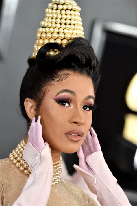 Cardi B at Grammy Awards | Celebrity Nails From Award Shows 2019 ...