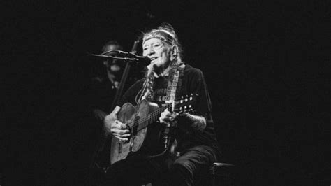 Willie Nelson Announces Additional Spring 2024 Tour Dates