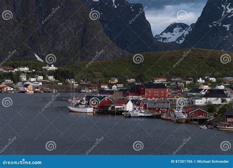 Fishing Villages in Lofoten - Norway Editorial Photo - Image of mountain, pile: 87301706