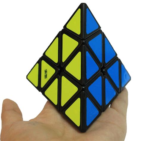 Cubo Rubik Pyraminx Moyu Base Negra, Lubricado - $ 169.99 en Mercado Libre