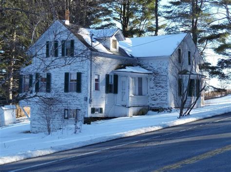 Hillsdale NY Farmhouse in Need of Renovating, Close to Catamount skiing