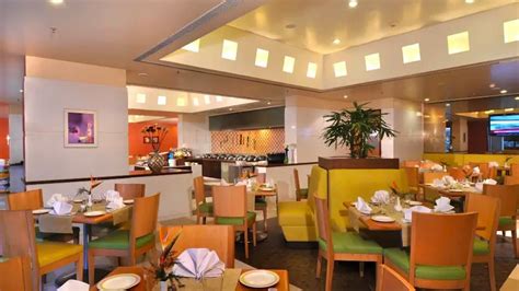 Hometel Buffet Chandigarh - Flavours Restaurant Offers | Shoutlo