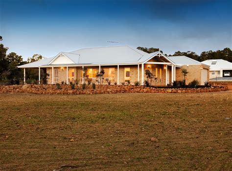 What is a Country Style Home? Australian Farmhouse Design Explained - Benlin Homes