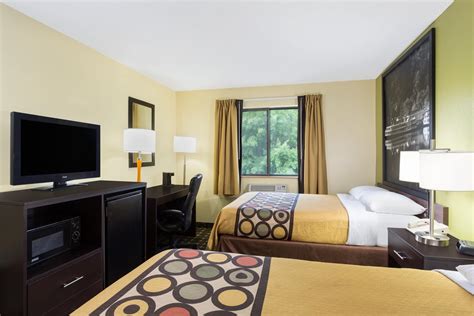 Super 8 by Wyndham Marietta | Marietta, OH Hotels