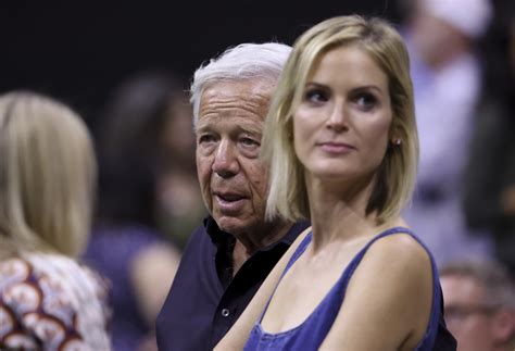 Photos: Meet Patriots Owner Robert Kraft's New Wife - The Spun